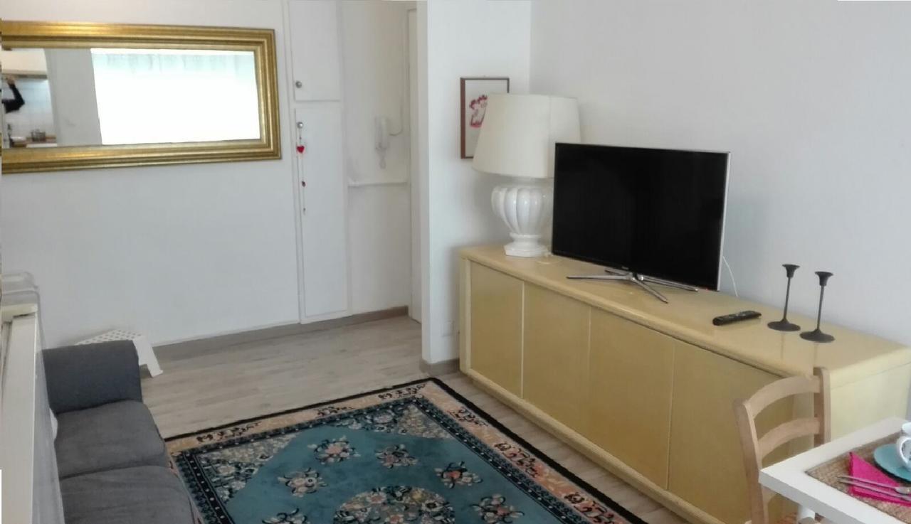 Nice Apartment In Milano, Close To Undergrond M3 Eksteriør billede